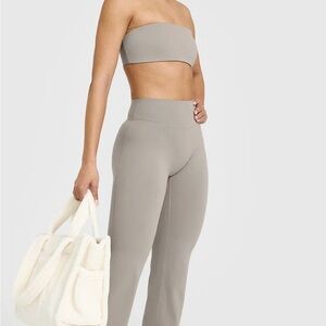 SOFTMOTION™ FLARED PANTS